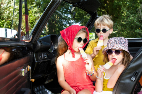 Ki ET LA Okulary 2-4 przeciwsłoneczne WOAM Strawberry KiETLA