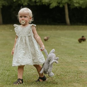 FRIGG Smoczek 6-18m Fairytale X H.C. Andersen Brzydkie kaczątko Kauczuk - rozmiar 2