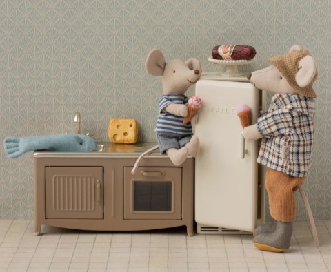 Maileg Lodówka | Ecru