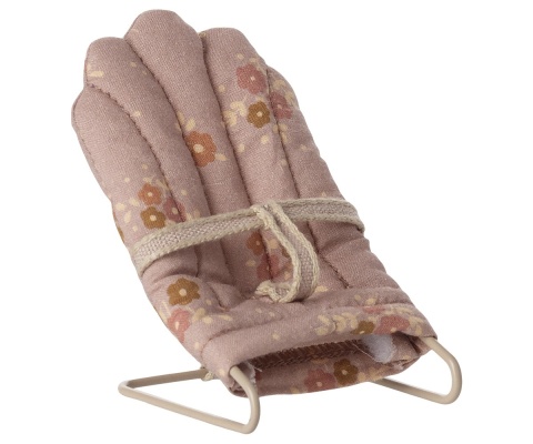 Maileg Leżaczek różowy babysitter