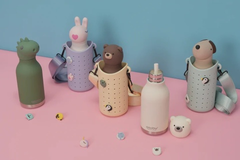 Asobu Etui na butelkę z paskiem Bestie Sling Asobu | zielone