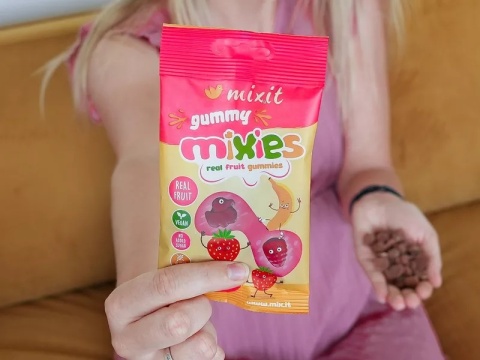 Mixit Owocowe Mixies | naturalne żelki o smaku truskawki i banana